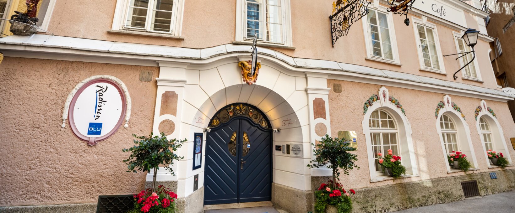 Hotel Eingang Judengasse Außenansicht | Hotel Altstadt Salzburg