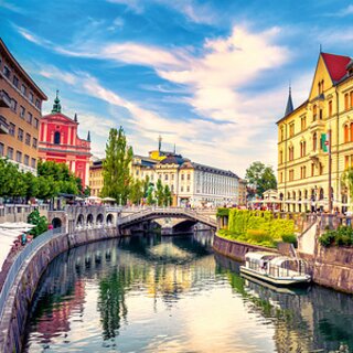 Altstadt von Ljubljana mit Blick auf die Ljubljanica