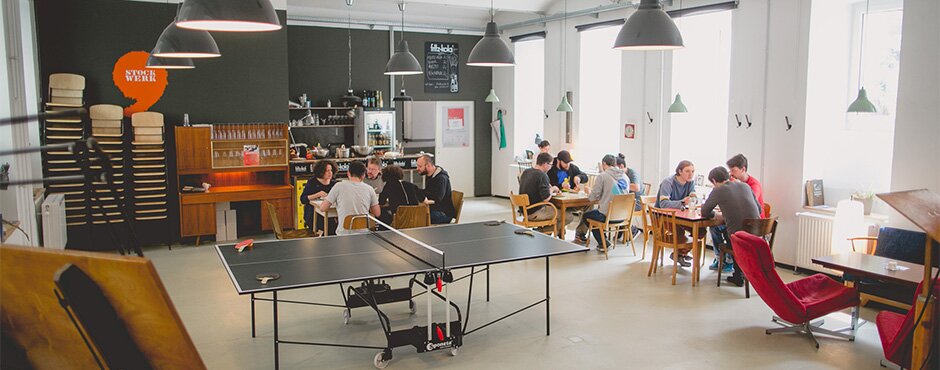 In hippen Coworking Spaces trifft Vintage Einrichtung auf Start Up Spirit. | © Stockwerk Coworking