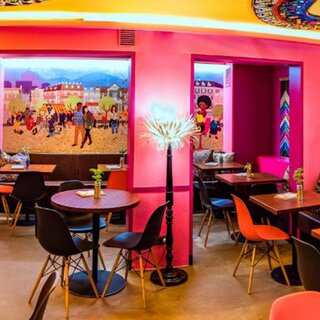Buntes Interior im Afro Cafe in Salzburg | © Afro Cafe