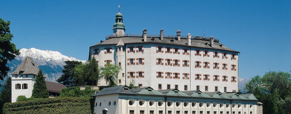 Burgen und Schlösser in Innsbruck liegen zentral und sorgen für einzigartige Eindrücke. | © KHM Museumsverband