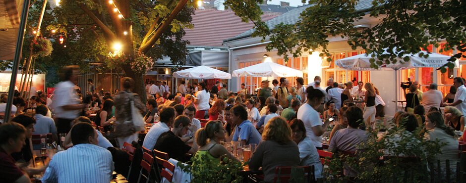 Public Viewing mit Festivalfeeling oder Strandfeeling