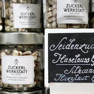 Kaiserliches Shopping kann in Wien aufgrund lange gehegter Traditionen und Handwerkskünste auch heute noch gemacht werden. | © Viennissima
