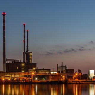 Stahlwelt in Linz Linzer Stahlwelt bei Dämmerung