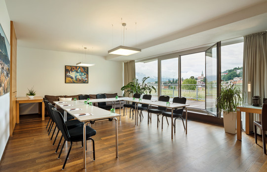 Seminarsuite mit "U-Tafel" | Hotel Congress Innsbruck
