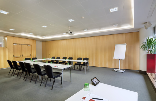 Seminarraum Tyrol mit U-Tafel | Hotel Congress Innsbruck