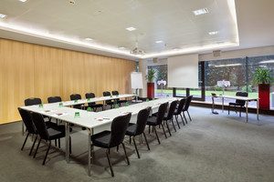 Seminarraum Tyrol mit U-Tafel | Hotel Congress Innsbruck