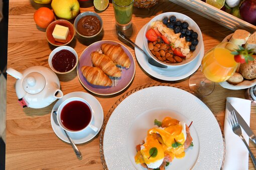 Frühstücksbuffet mit Obst | Hotel Ljubljana in Slowenien