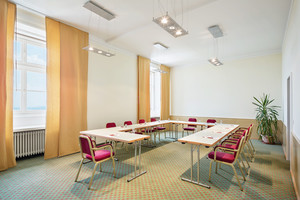 Seminar room Savoyen with u-shape | Hotel Schloss Wilhelminenberg in Vienna