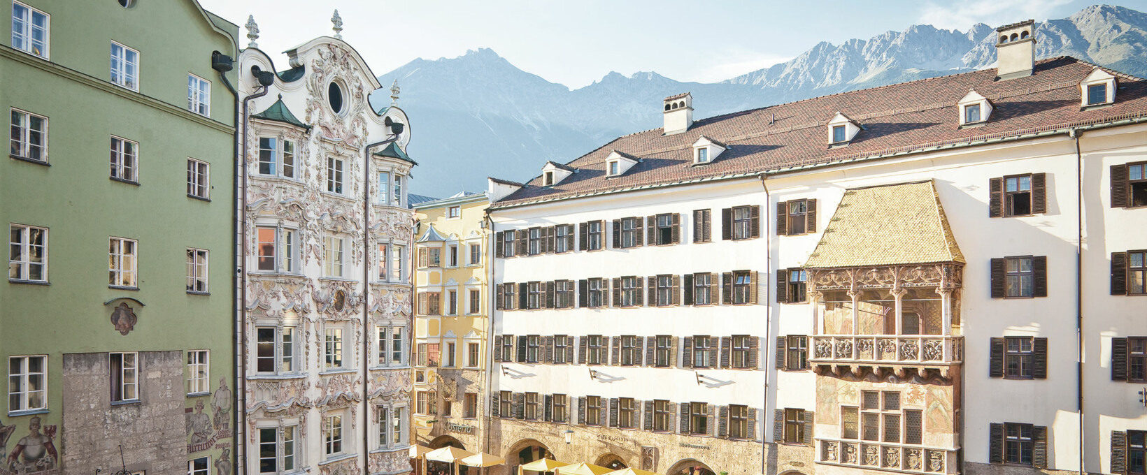 Altstadt mit Goldenem Dachl | Innsbruck | © 2010 | TVB Innsbruck Altstadt mit Goldenem Dachl  | Innsbruck | © 2010 | TVB Innsbruck