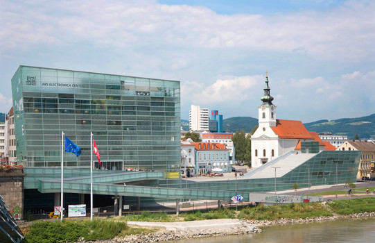 Ars Electronica Center am Fluss | Linz | © Österreich Werbung | Weinhäupl