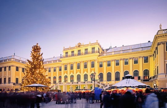 Christmas market Schönbrunn | Vienna | © Österreich Werbung | Popp Hackner