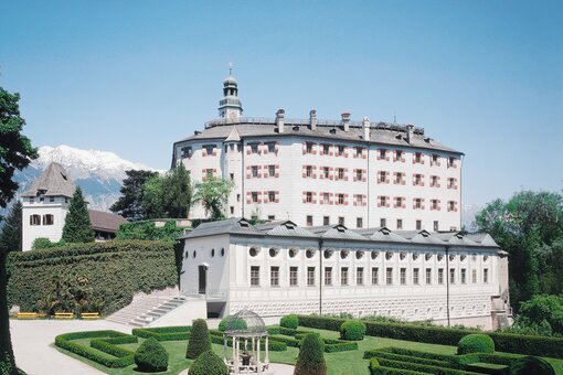 Exterior view of Ambras Castle | Innsbruck | © KHM-Museumsverband