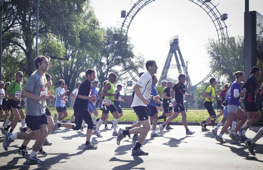Vienna City Marathon ferris wheel | © VCM / Rene Vidalli