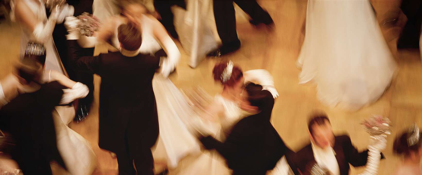  Vienna Opera Ball Polonaise | © Peter Rigaud