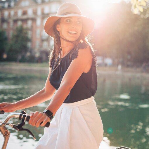 Cycling tour  Cycling tour couple